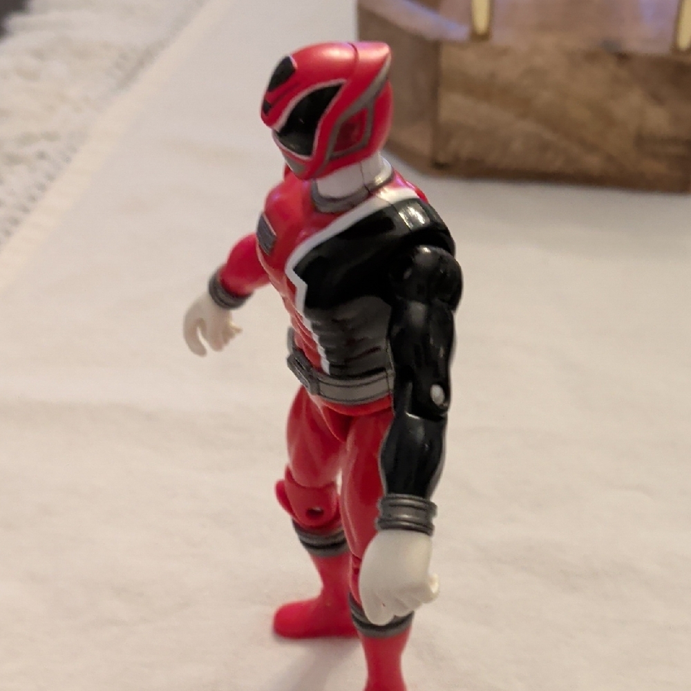 Power Ranger Red and Black Action Figure - Picture 2 of 5